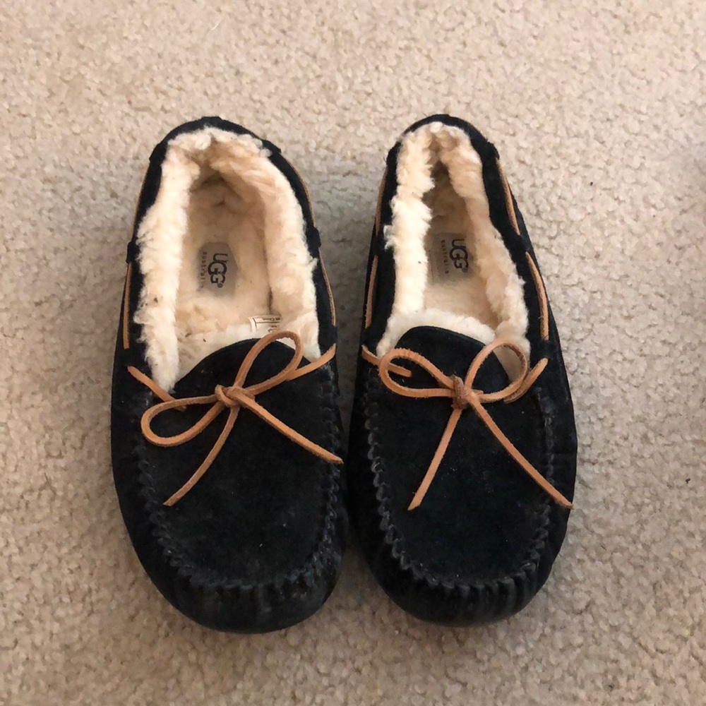 UGG Dakota wool mocassins